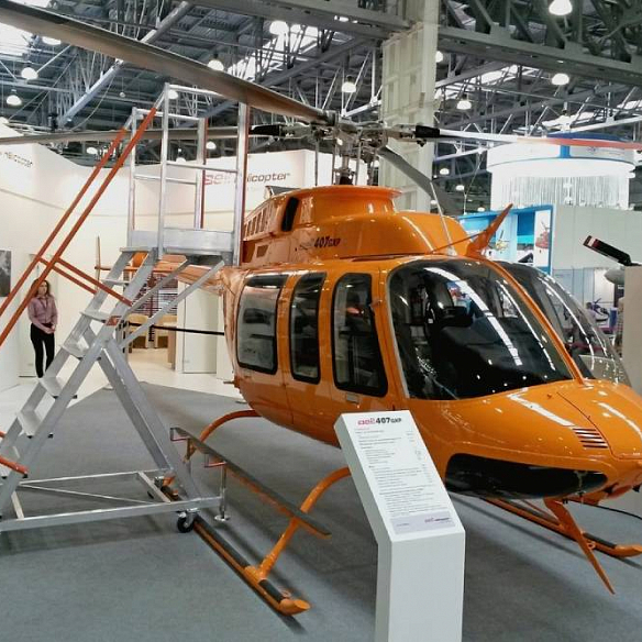 Стремянки передвижные алюминиевые авиационные СПА - А для ТОиР вертолета