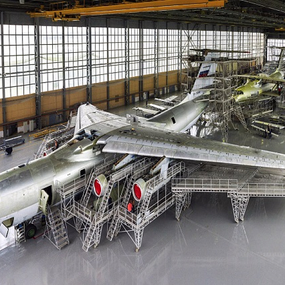 Стремяночные эстакады для самолёта Ил-76